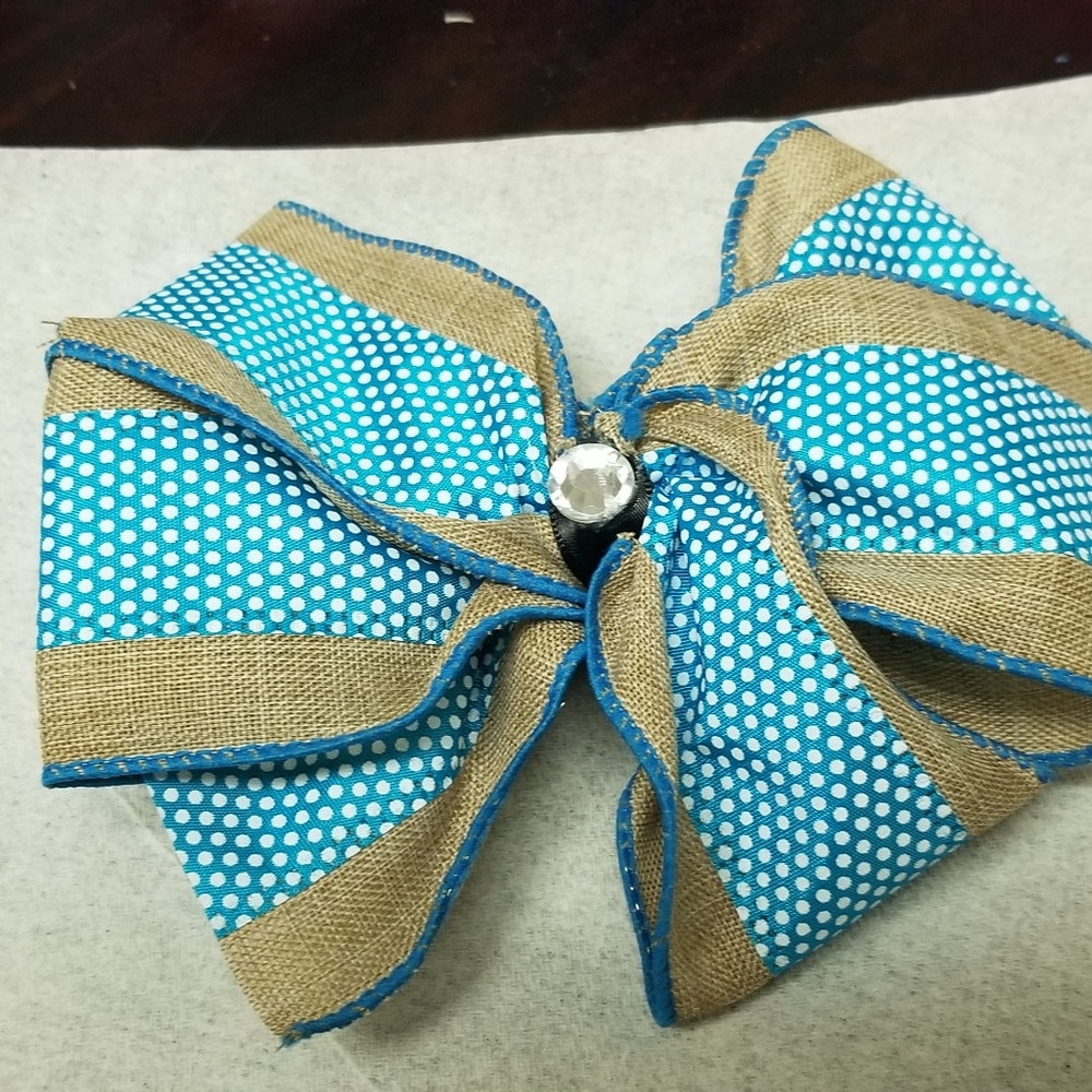 Hair bows